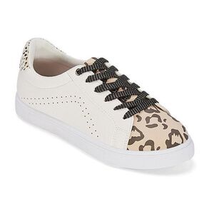 Pop Women Breezy Lace Up Sneakers